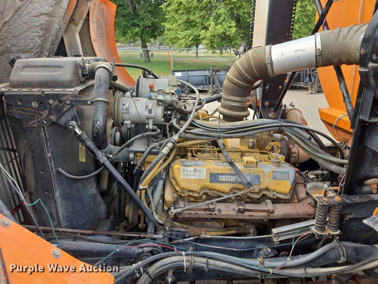 image for item ER5462 1990 White GMC Xpeditor  refuse truck