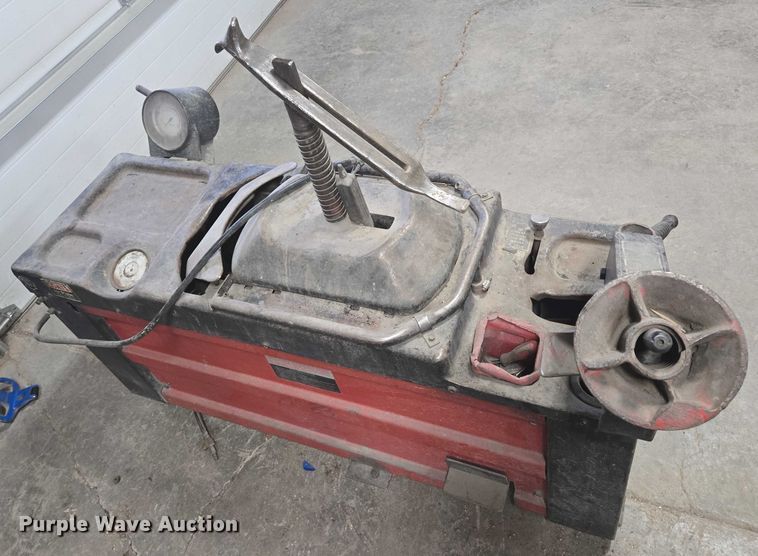 image for item ER5463 Coats 30-40A Power Plus tire machine