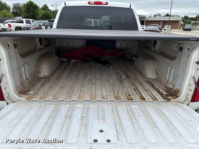 image for item EU2002 2012 Chevrolet Silverado 1500 Crew Cab pickup truck