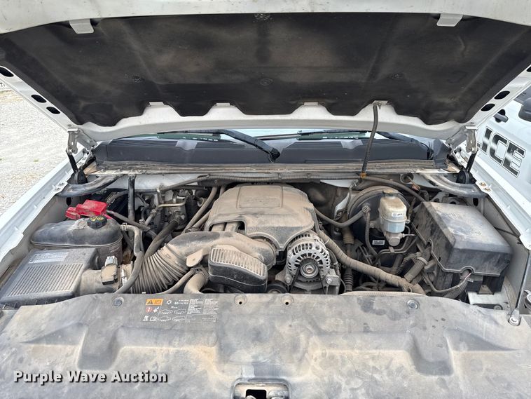 image for item EU2002 2012 Chevrolet Silverado 1500 Crew Cab pickup truck