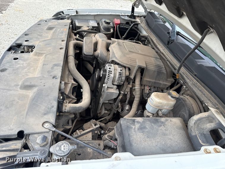 image for item EU2002 2012 Chevrolet Silverado 1500 Crew Cab pickup truck