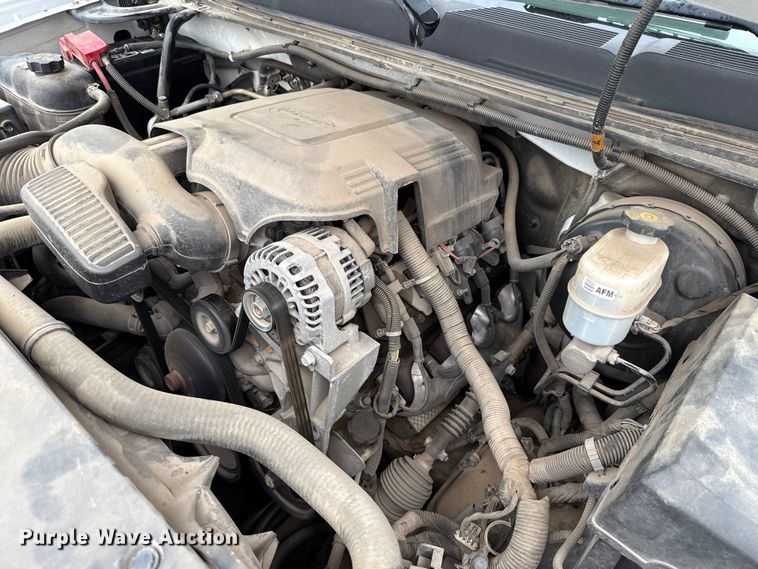 image for item EU2002 2012 Chevrolet Silverado 1500 Crew Cab pickup truck