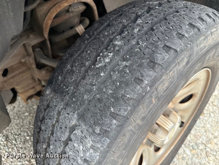 image for item EU2002 2012 Chevrolet Silverado 1500 Crew Cab pickup truck