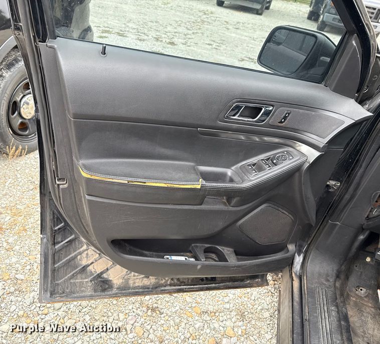 image for item EU2004 2013 Ford Explorer Police Interceptor SUV