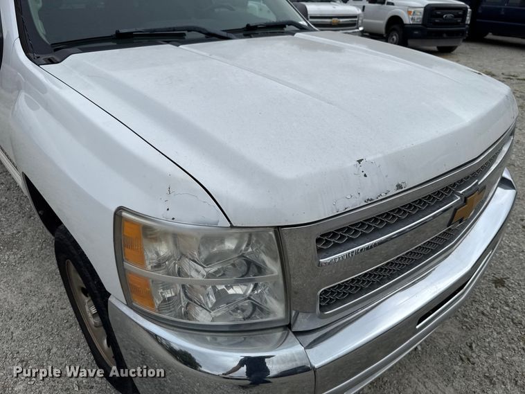 image for item EU2006 2012 Chevrolet Silverado 1500 Crew Cab pickup truck