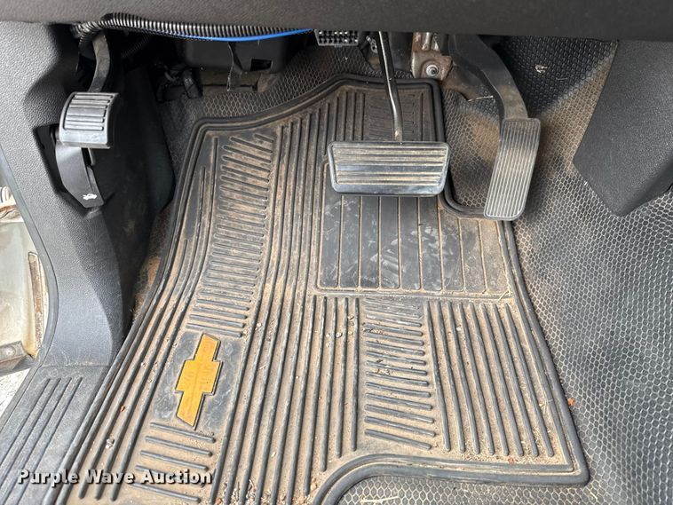 image for item EU2006 2012 Chevrolet Silverado 1500 Crew Cab pickup truck