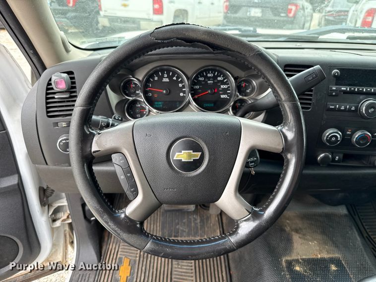 image for item EU2006 2012 Chevrolet Silverado 1500 Crew Cab pickup truck