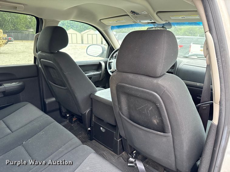 image for item EU2006 2012 Chevrolet Silverado 1500 Crew Cab pickup truck