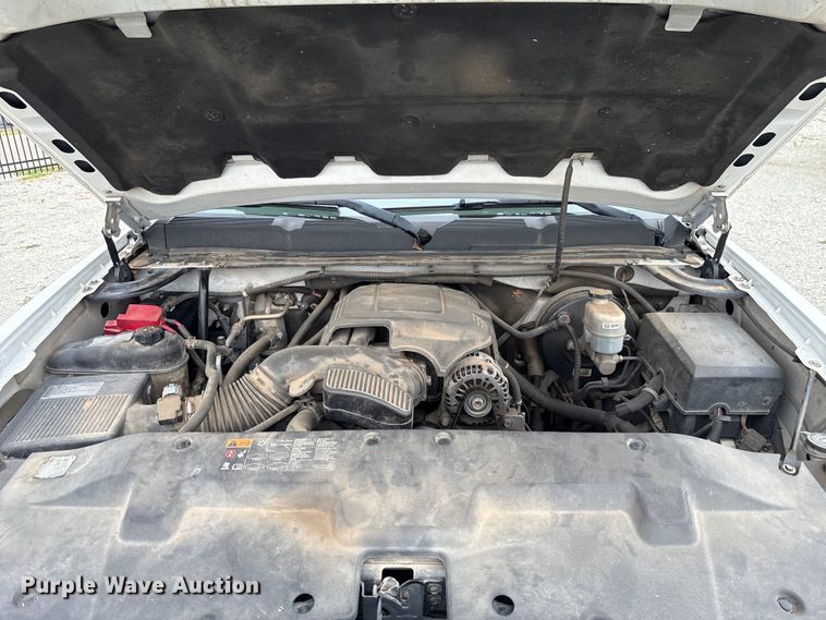 image for item EU2006 2012 Chevrolet Silverado 1500 Crew Cab pickup truck