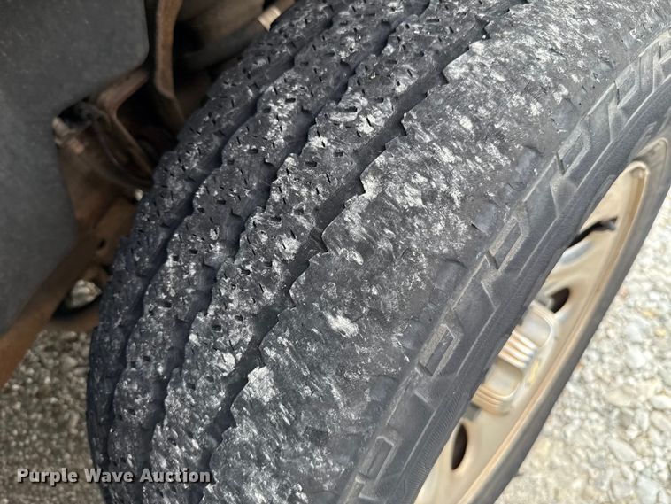 image for item EU2006 2012 Chevrolet Silverado 1500 Crew Cab pickup truck