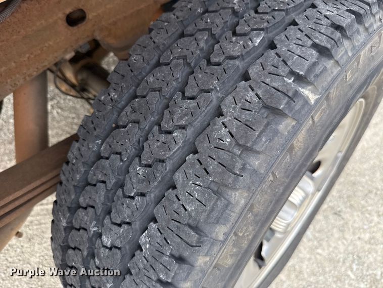 image for item EU2006 2012 Chevrolet Silverado 1500 Crew Cab pickup truck