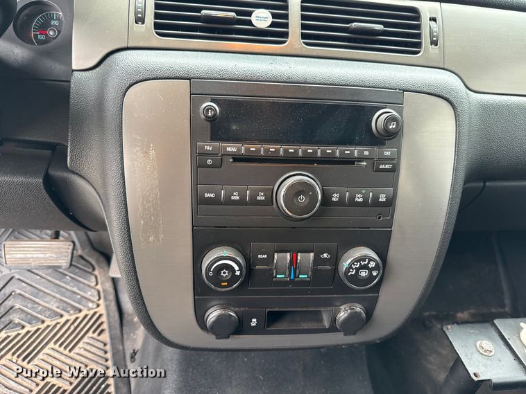 image for item EU2007 2012 Chevrolet Tahoe Police  SUV