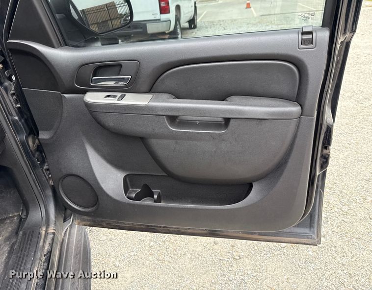 image for item EU2007 2012 Chevrolet Tahoe Police  SUV