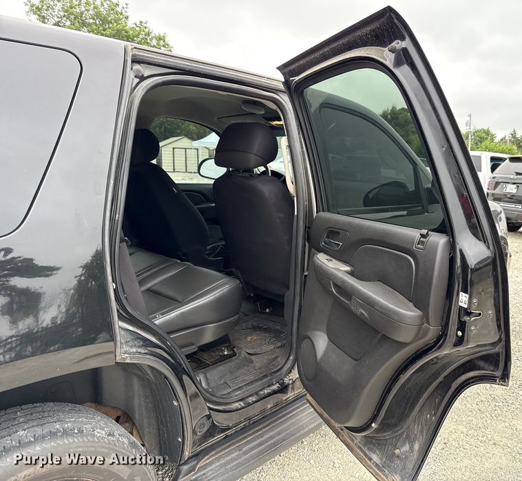 image for item EU2007 2012 Chevrolet Tahoe Police  SUV
