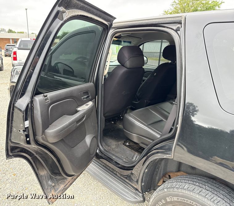 image for item EU2007 2012 Chevrolet Tahoe Police  SUV