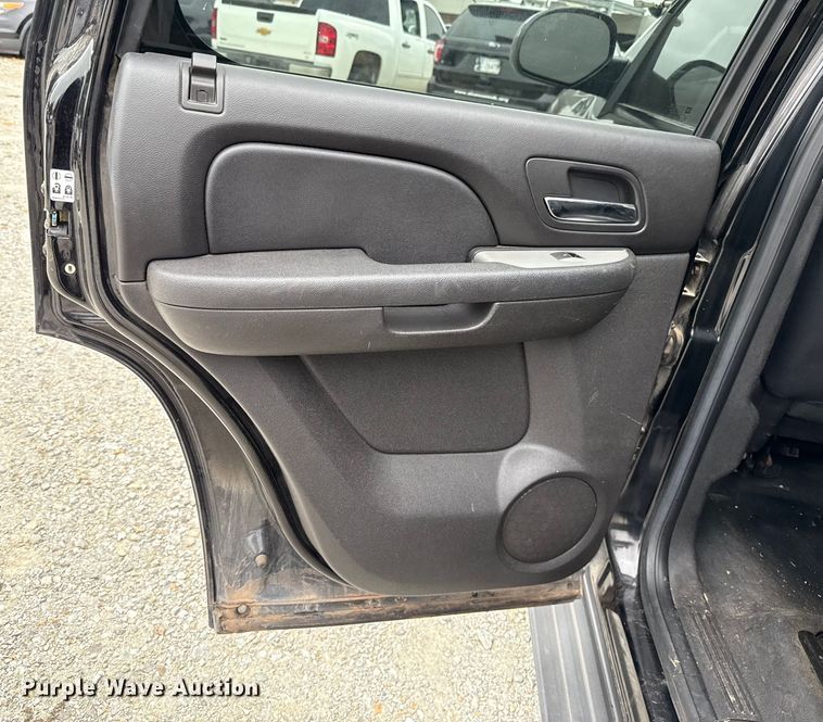 image for item EU2007 2012 Chevrolet Tahoe Police  SUV