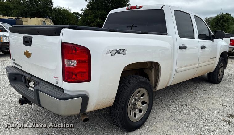 image for item EU2008 2012 Chevrolet Silverado 1500 Crew Cab pickup truck