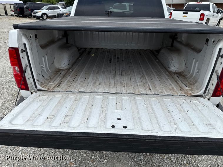 image for item EU2008 2012 Chevrolet Silverado 1500 Crew Cab pickup truck