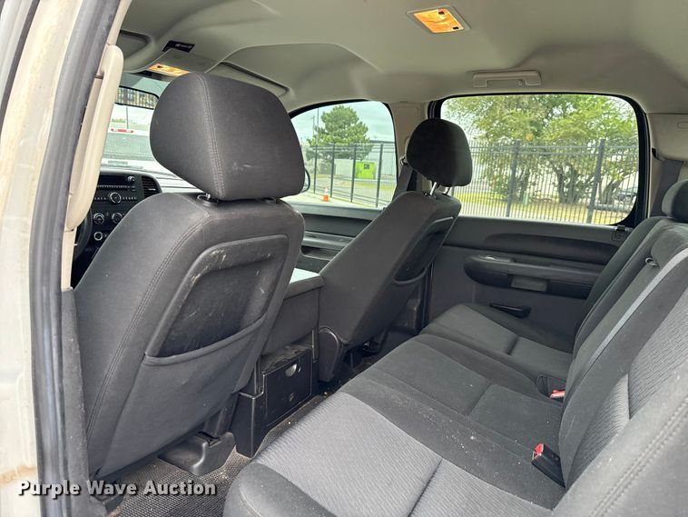 image for item EU2008 2012 Chevrolet Silverado 1500 Crew Cab pickup truck