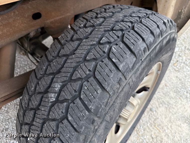 image for item EU2008 2012 Chevrolet Silverado 1500 Crew Cab pickup truck