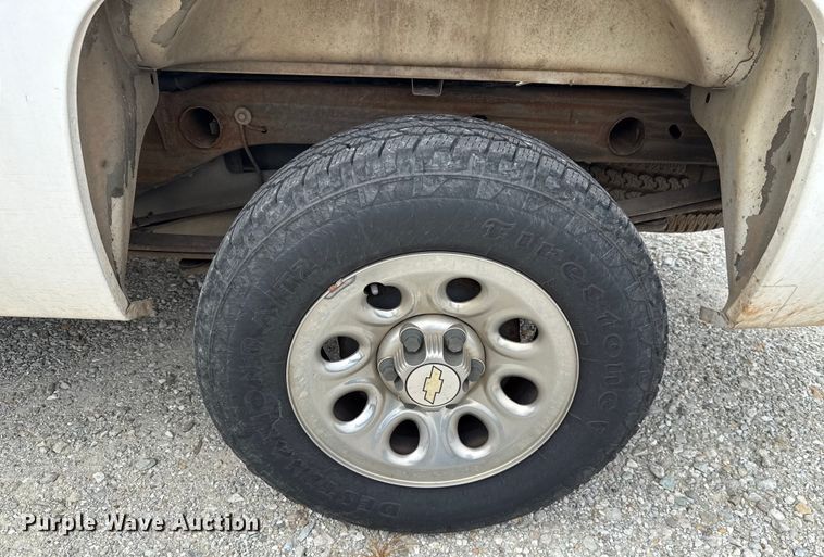 image for item EU2008 2012 Chevrolet Silverado 1500 Crew Cab pickup truck