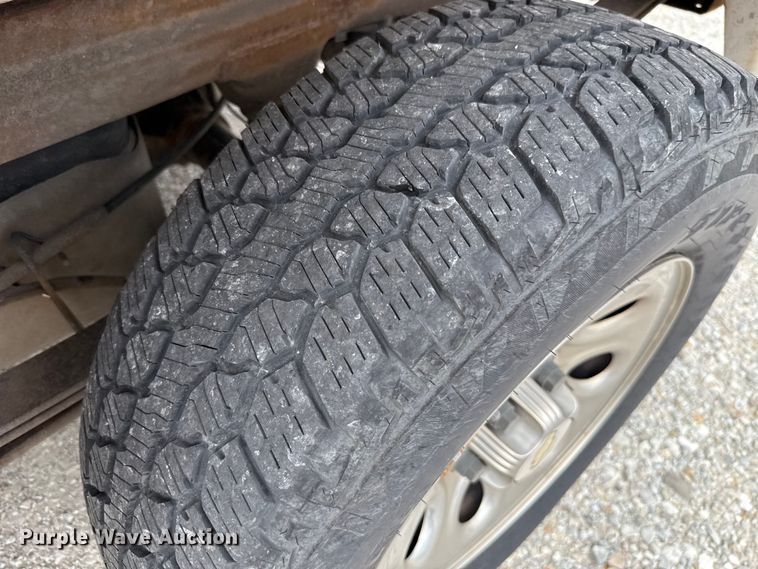 image for item EU2008 2012 Chevrolet Silverado 1500 Crew Cab pickup truck