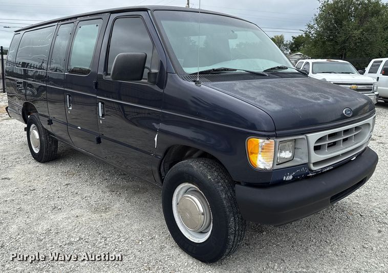 image for item EU2009 1999 Ford E350 van