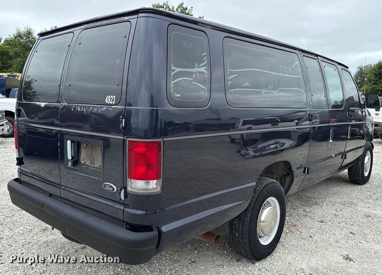 image for item EU2009 1999 Ford E350 van