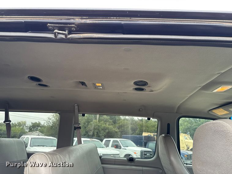 image for item EU2009 1999 Ford E350 van