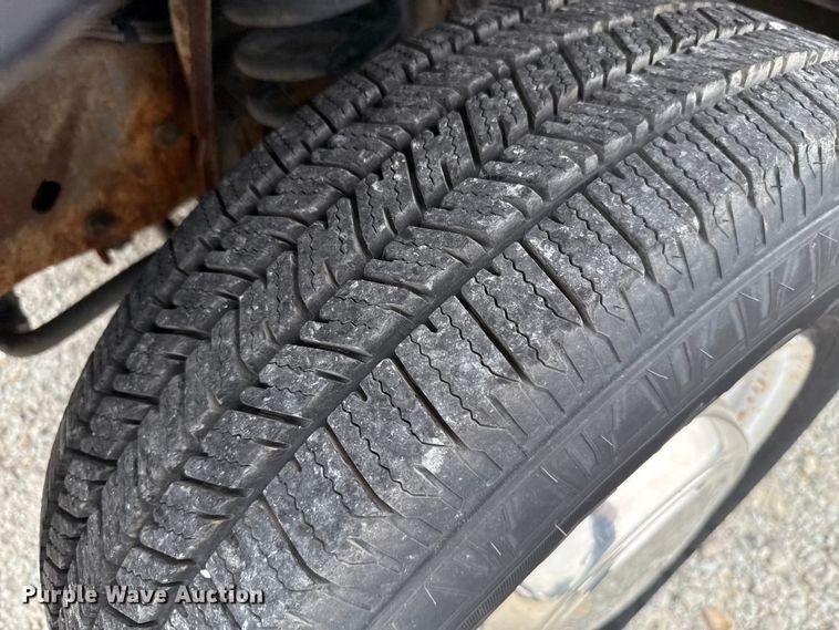 image for item EU2009 1999 Ford E350 van