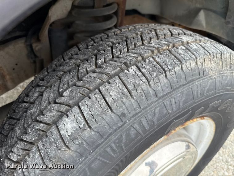 image for item EU2009 1999 Ford E350 van