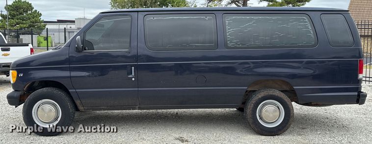 image for item EU2010 2000 Ford E350 van