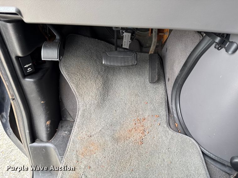 image for item EU2010 2000 Ford E350 van