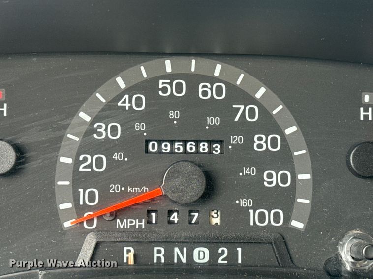 image for item EU2010 2000 Ford E350 van