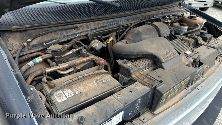 image for item EU2010 2000 Ford E350 van