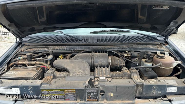 image for item EU2010 2000 Ford E350 van