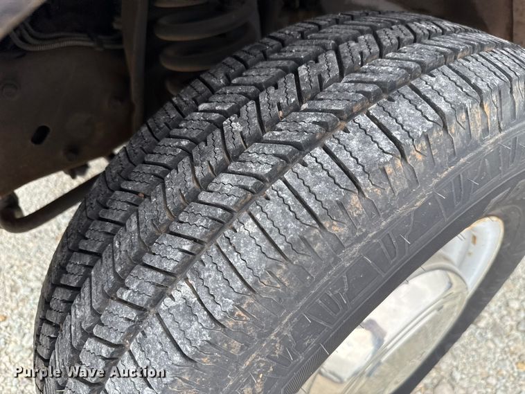 image for item EU2010 2000 Ford E350 van