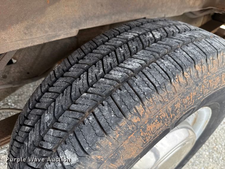 image for item EU2010 2000 Ford E350 van