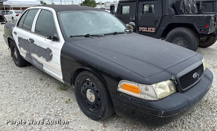 image for item EU2012 2011 Ford Crown Victoria Police Interceptor 