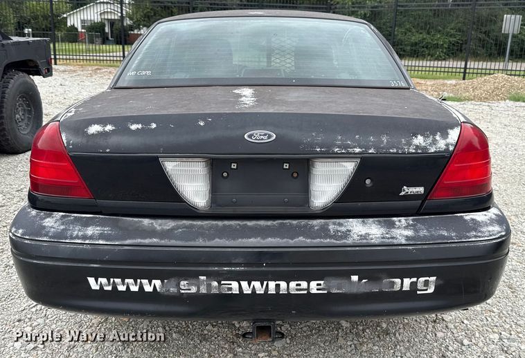 image for item EU2012 2011 Ford Crown Victoria Police Interceptor 