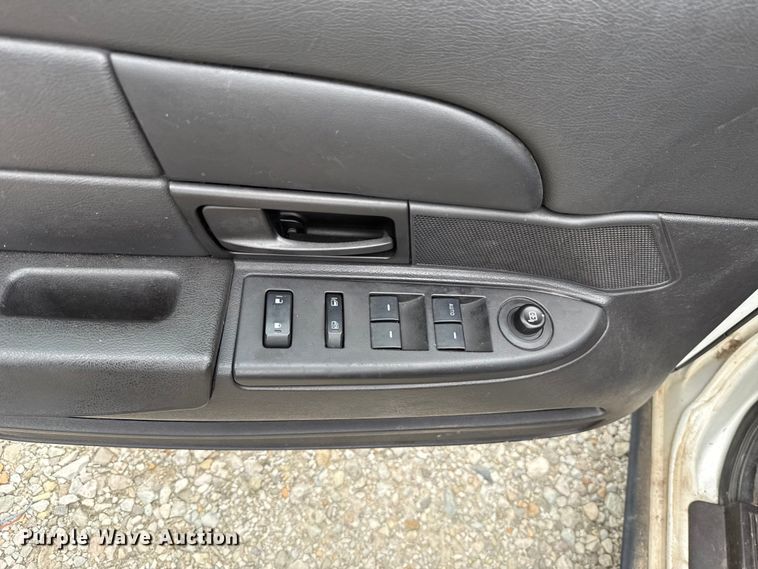 image for item EU2012 2011 Ford Crown Victoria Police Interceptor 