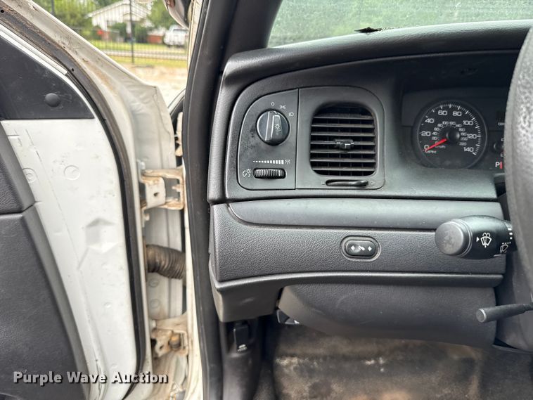 image for item EU2012 2011 Ford Crown Victoria Police Interceptor 