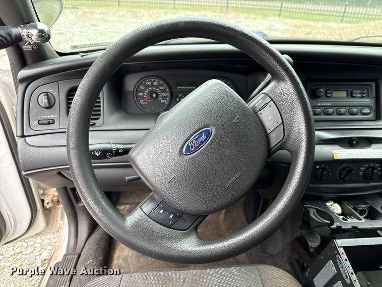 image for item EU2012 2011 Ford Crown Victoria Police Interceptor 