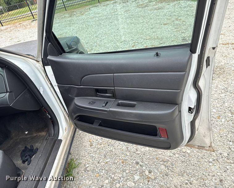 image for item EU2012 2011 Ford Crown Victoria Police Interceptor 