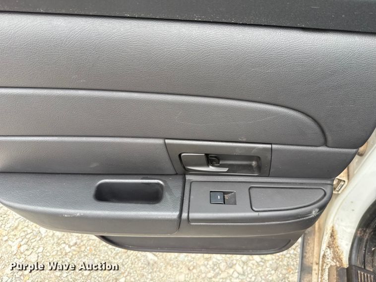 image for item EU2012 2011 Ford Crown Victoria Police Interceptor 