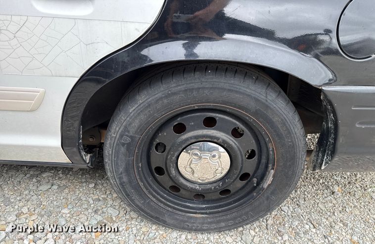 image for item EU2012 2011 Ford Crown Victoria Police Interceptor 