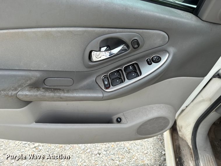 image for item EU2013 2006 Chevrolet Malibu Maxx LT 