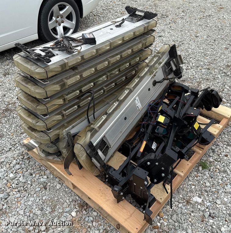 image for item EU2015 Emergency equipment