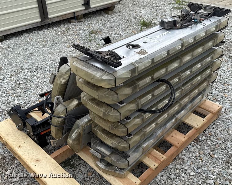 image for item EU2015 Emergency equipment