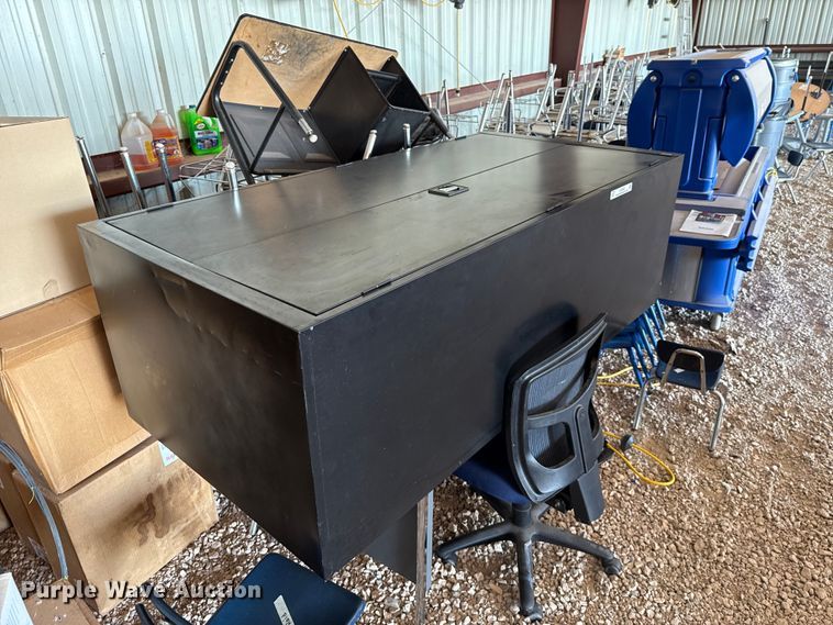 image for item EU2032 Furniture